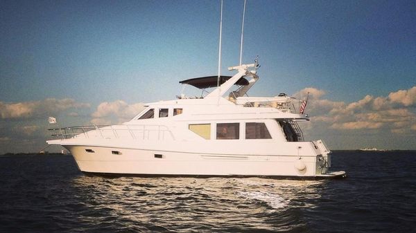 McKinna 48 Pilothouse