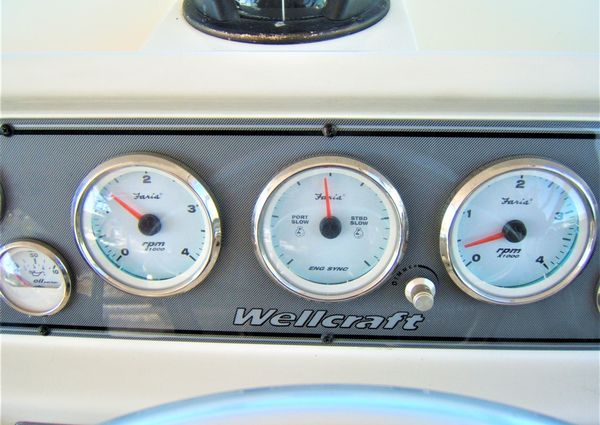 Wellcraft 330-COASTAL image
