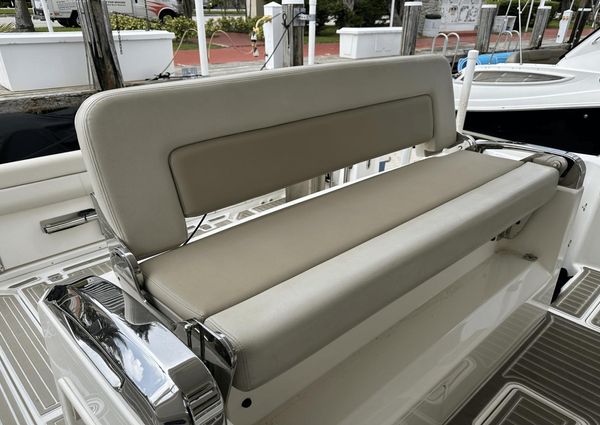 Boston Whaler 420 Outrage image