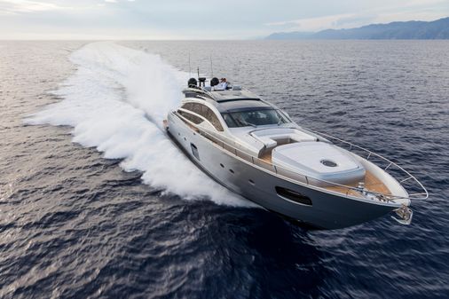 Pershing 82 image