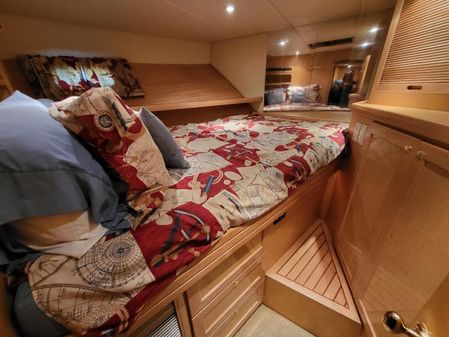 McKinna pilot house cockpit motoryacht image