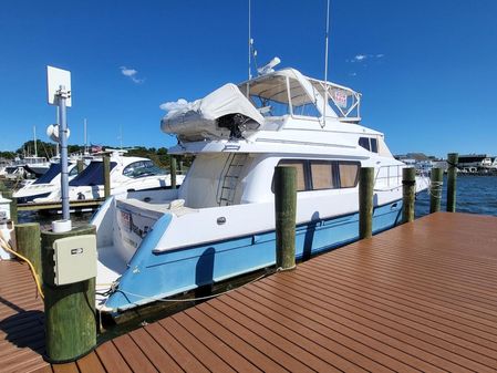 McKinna pilot house cockpit motoryacht image