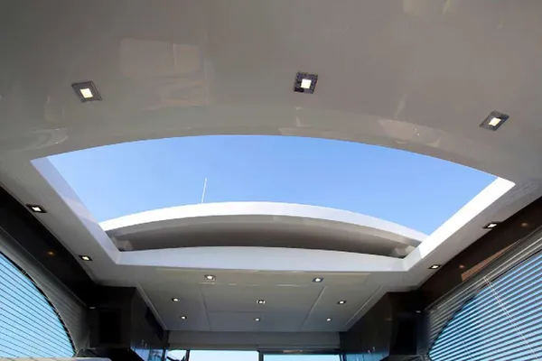 Cruisers Yachts 50 Cantius image