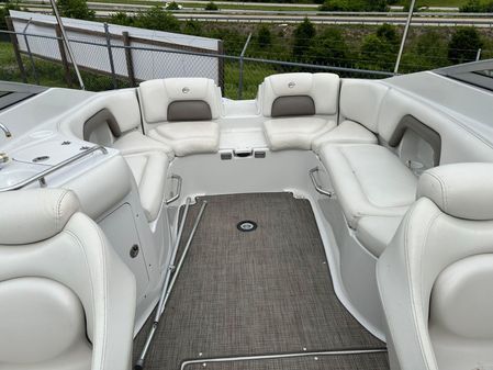 Crownline 270-BR image