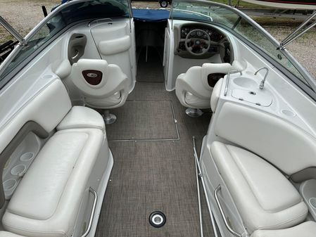 Crownline 270-BR image