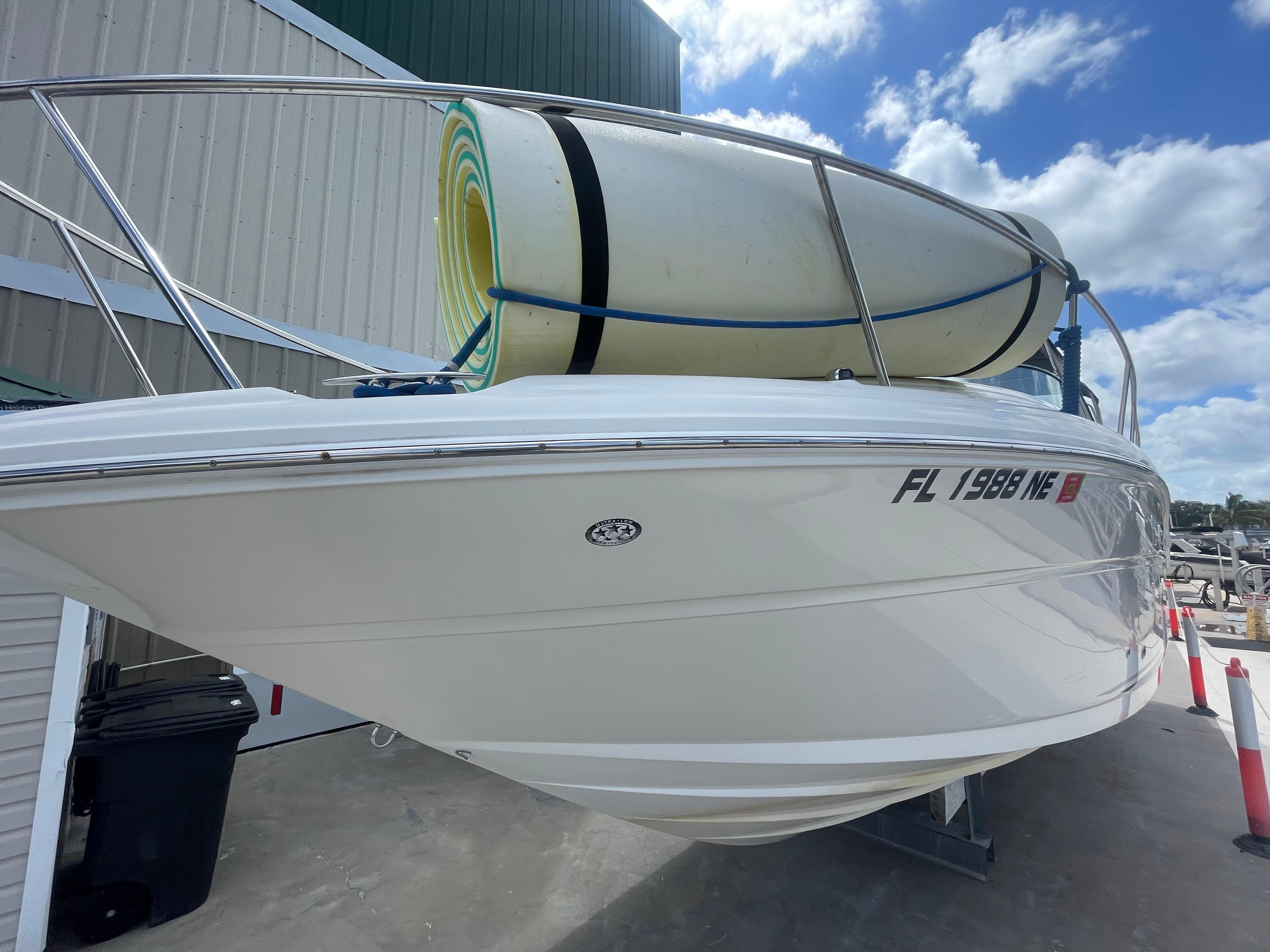 2005 Sea Ray 300 sundancer