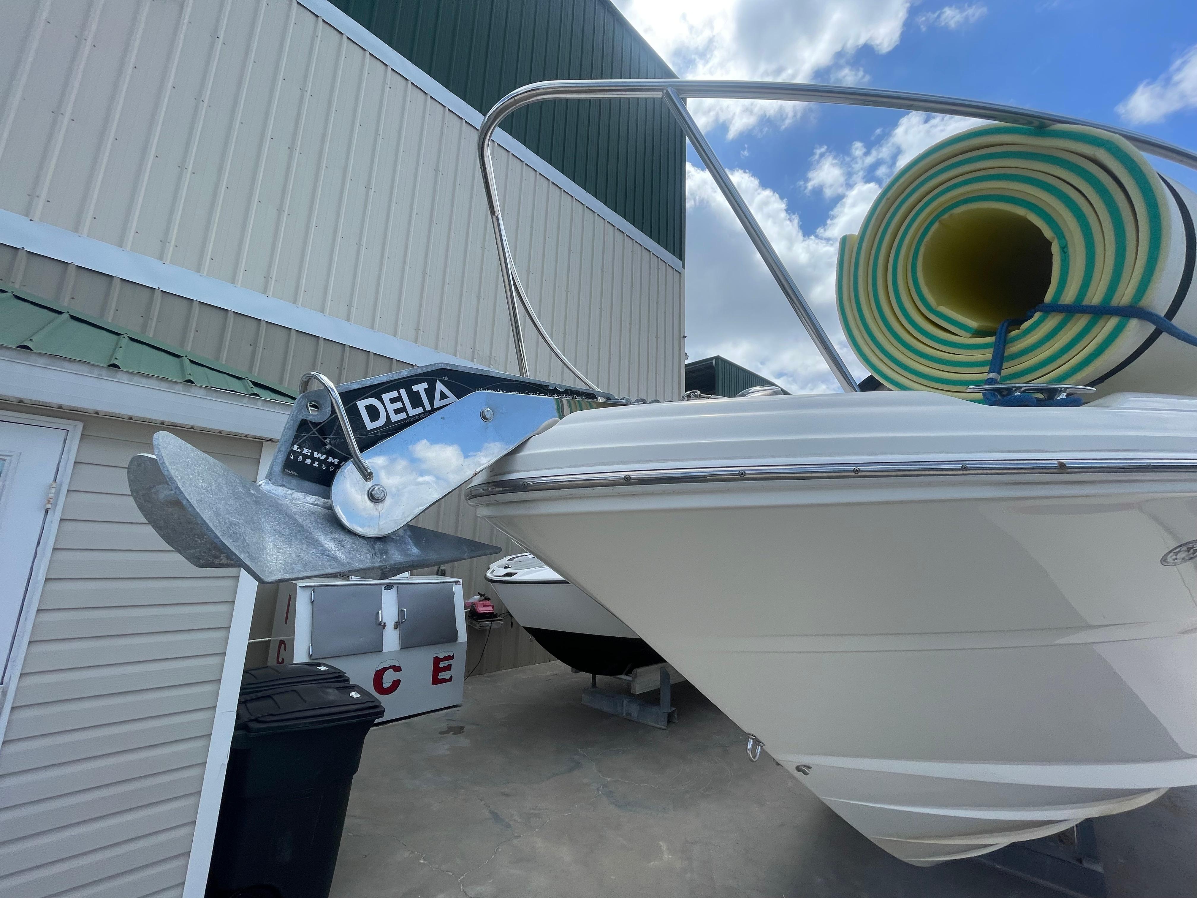 2005 Sea Ray 300 sundancer