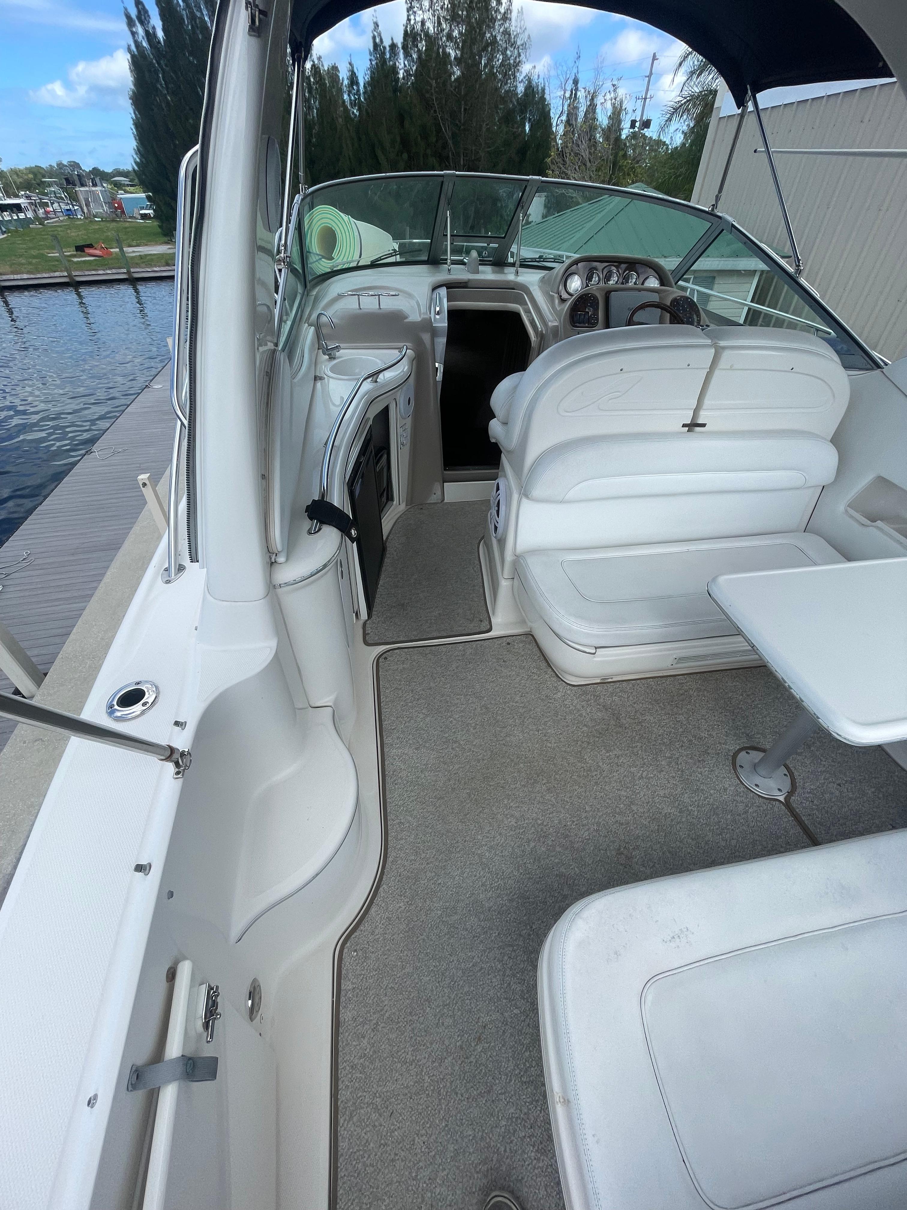 2005 Sea Ray 300 sundancer