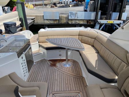 Sea Ray 350 SLX image