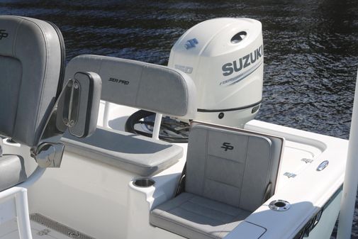 Sea Pro 228 Bay image