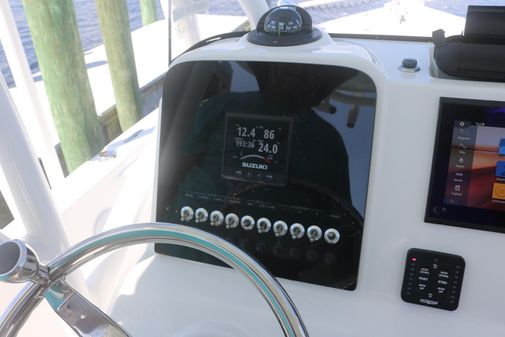 Sea Pro 228 Bay image