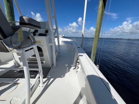 Sea Pro 228 Bay image