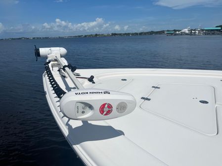 Sea Pro 228 Bay image