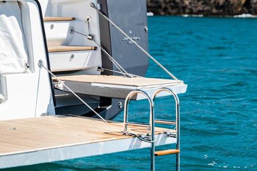 Jeanneau 60 image