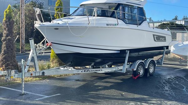 Jeanneau NC795