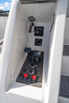 Johnson High Tech Euro Motoryacht image