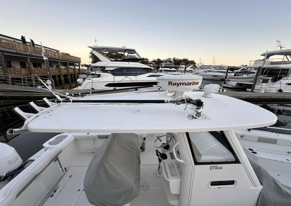 Everglades 275 Center Console image