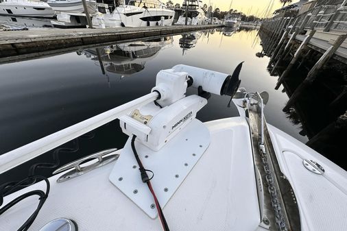 Everglades 275 Center Console image