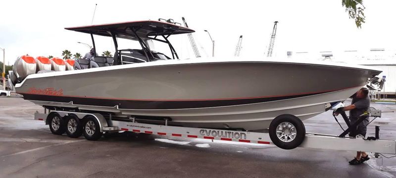 Nor-Tech 390 Sport Center Console - main image