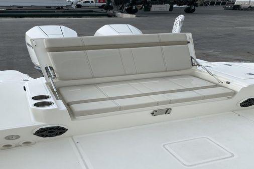 Boston Whaler 280 Dauntless image