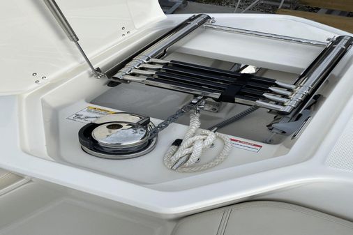 Boston Whaler 280 Dauntless image