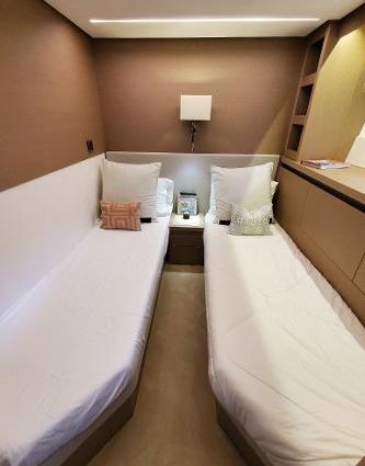 Prestige 690-FLY image