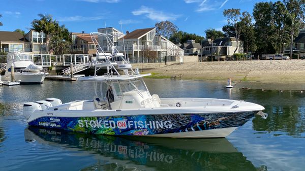 Everglades 355 Center Console 