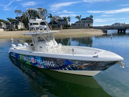 Everglades 355 Center Console image