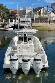 Everglades 355 Center Console image