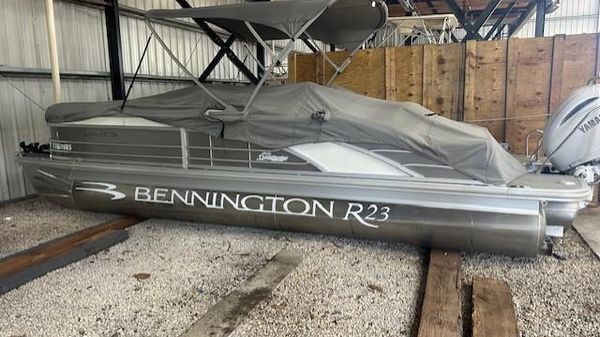 Bennington 23 RSBW 