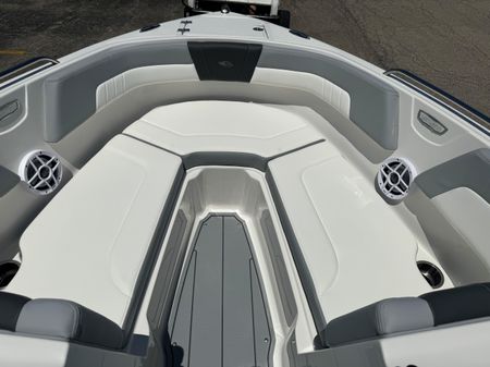 Chaparral 23-SSI image