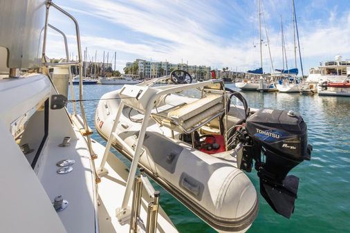 Uniflite 42 Aft Cabin image