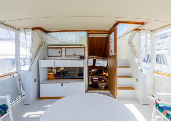 Uniflite 42 Aft Cabin image