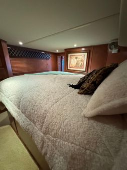 Sharpe 75-HOUSEBOAT image