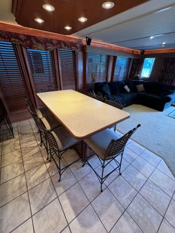 Sharpe 75-HOUSEBOAT image