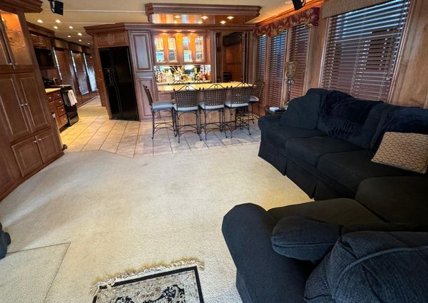 Sharpe 75-HOUSEBOAT image