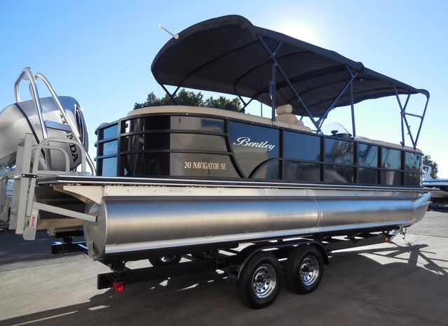 2019 Bentley Pontoons 243 Navigator Perris, California - Inland Boat Center