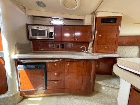 Sea Ray 320 Sundancer image