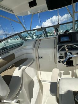 Boston-whaler 26-CONQUEST image