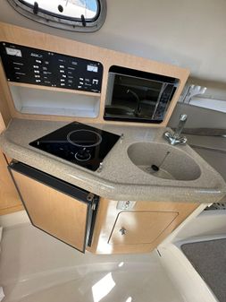 Boston-whaler 26-CONQUEST image