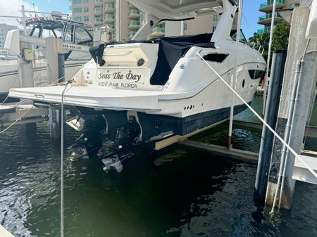 Sea Ray 350 Sundancer image