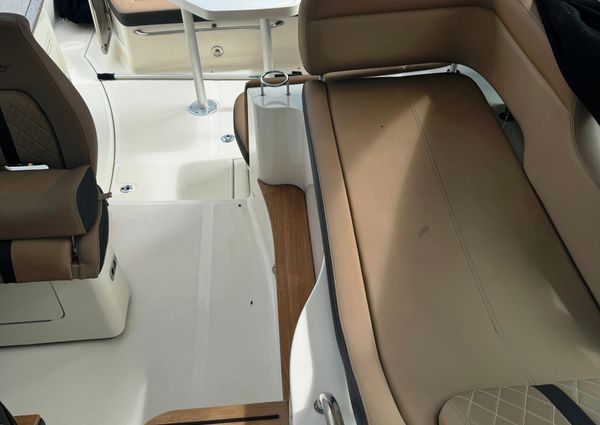 Sea Ray 350 Sundancer image