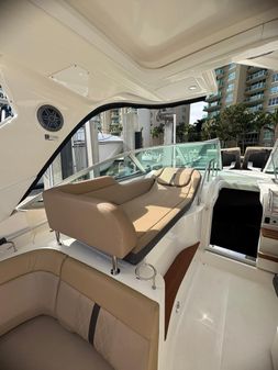 Sea Ray 350 Sundancer image