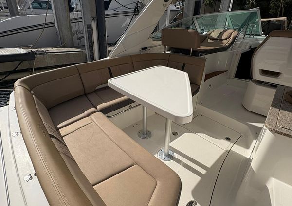 Sea Ray 350 Sundancer image