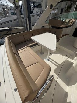 Sea Ray 350 Sundancer image