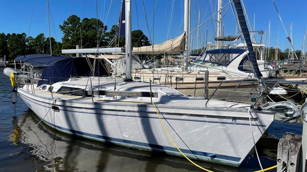 Catalina 385