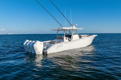 Yellowfin 39 image