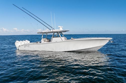 Yellowfin 39 image