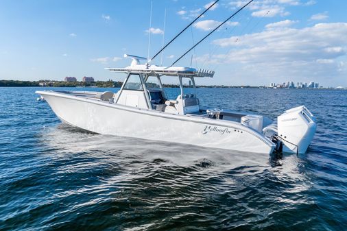 Yellowfin 39 image