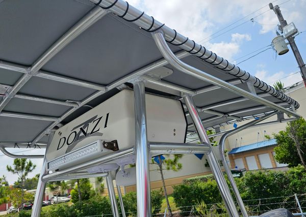 Donzi F23-CENTER-CONSOLE image